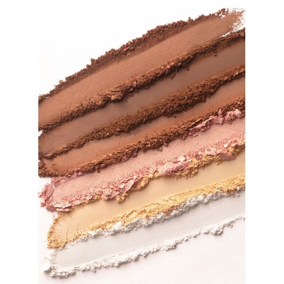 NIB KENIA ONTIVEROS BEAUTY SET AND DEFINE KIT - Picture 3 of 9